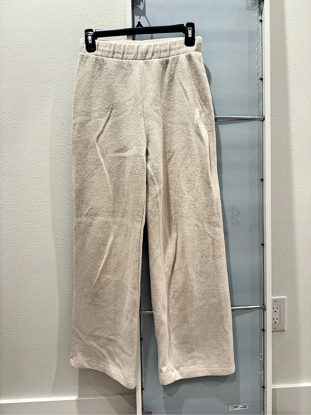 Zara Wide Leg Pants in Beige Size S - Pre-Owned